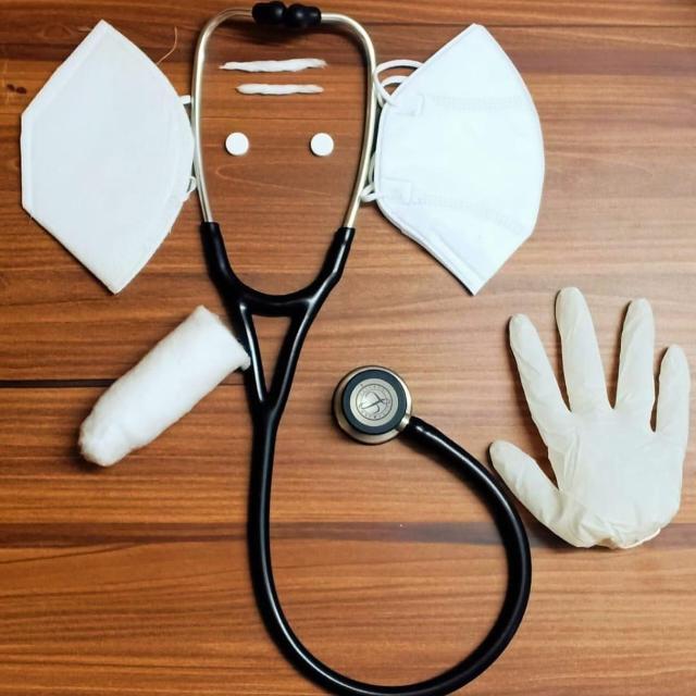 DOCTOR 👨‍⚕️