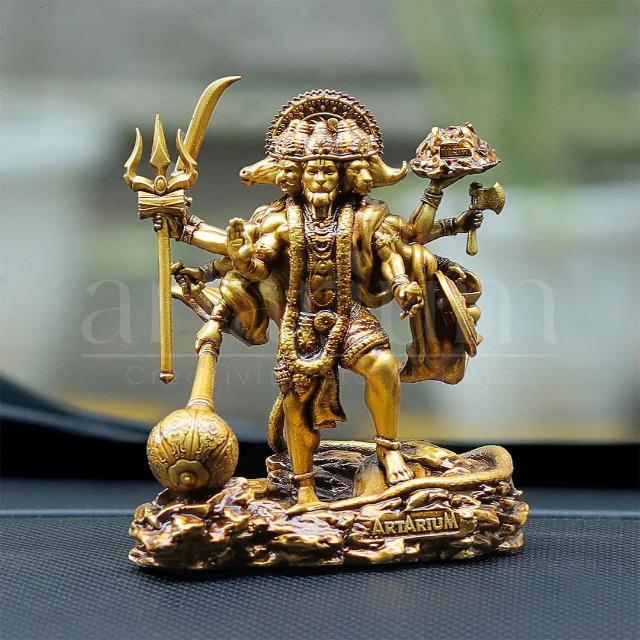 ॐ हं हनुमते नमः
