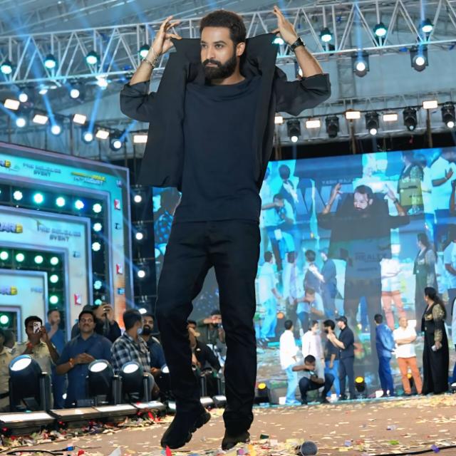 మా ప్రాణం ఉన్నంత వరకు మీ అభిమానం🙌🏿