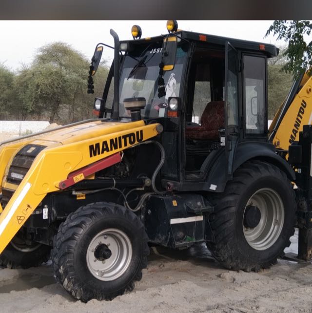 jcb + pocklain mehmka 🇨🇮